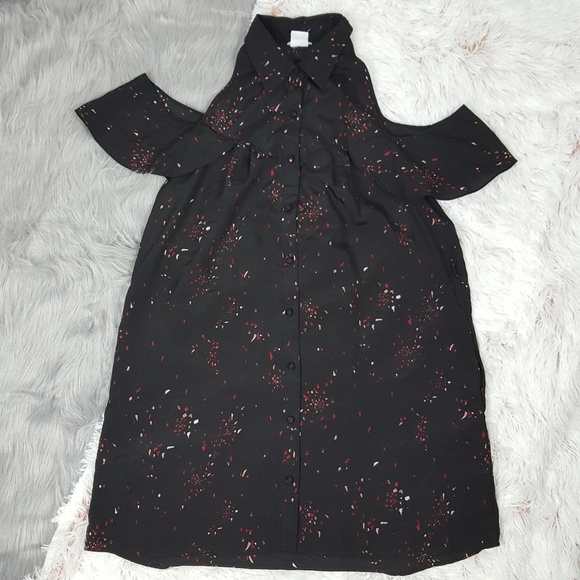Urban Outfitters Dresses & Skirts - COOPERATIVE Cold Shoulder Black Red Shirt Dress